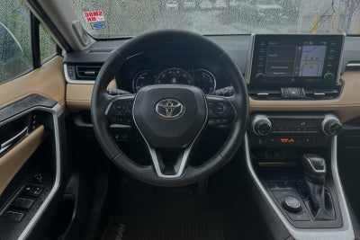 2020 Toyota RAV4 Base