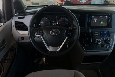 2015 Toyota Sienna Base