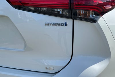 2021 Toyota Highlander Hybrid LE FWD