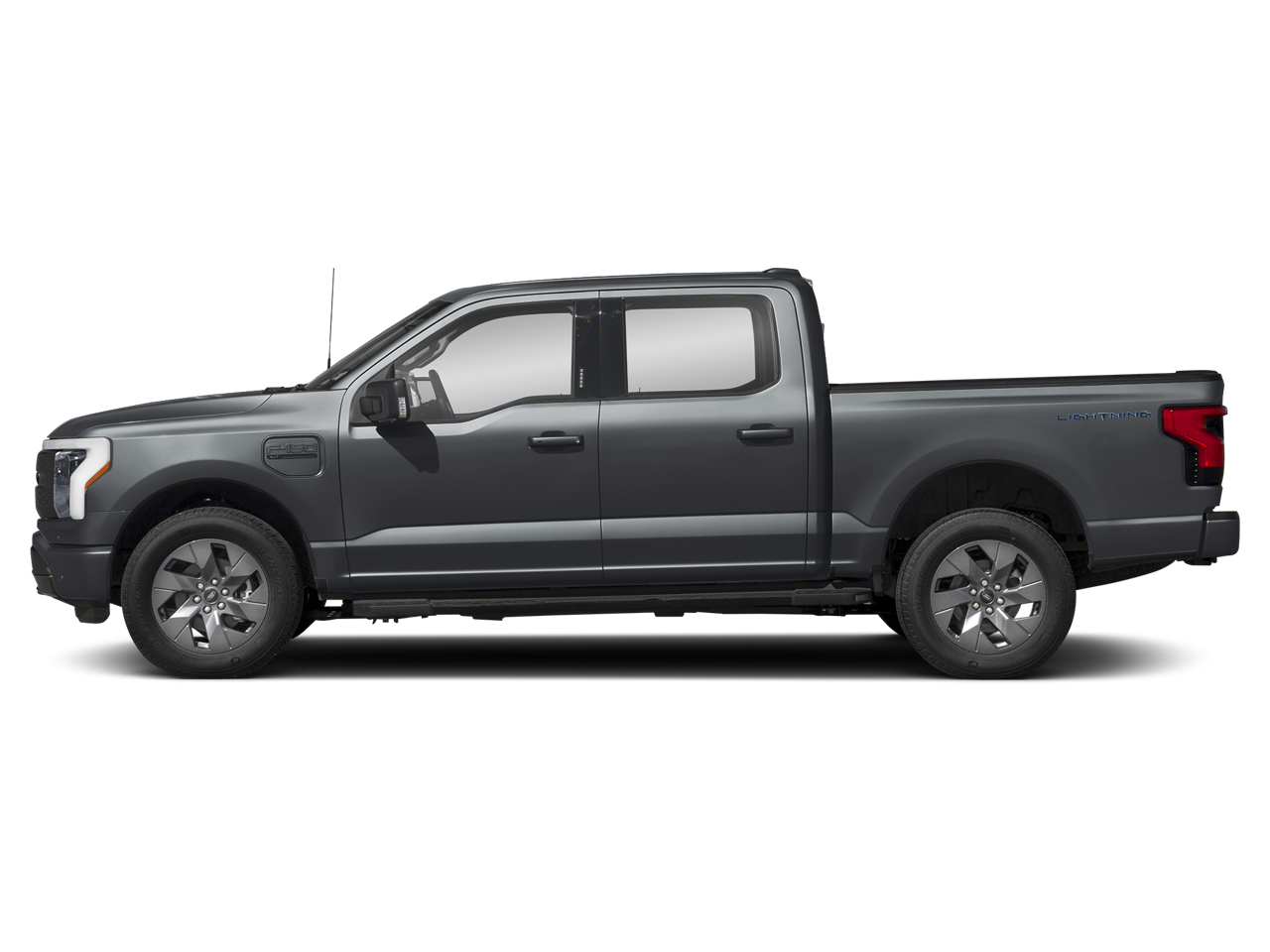 2022 Ford F-150 Lightning XLT 4WD SuperCrew 5.5' Box