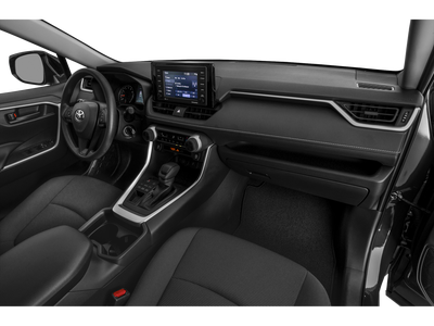 2020 Toyota RAV4 LE FWD