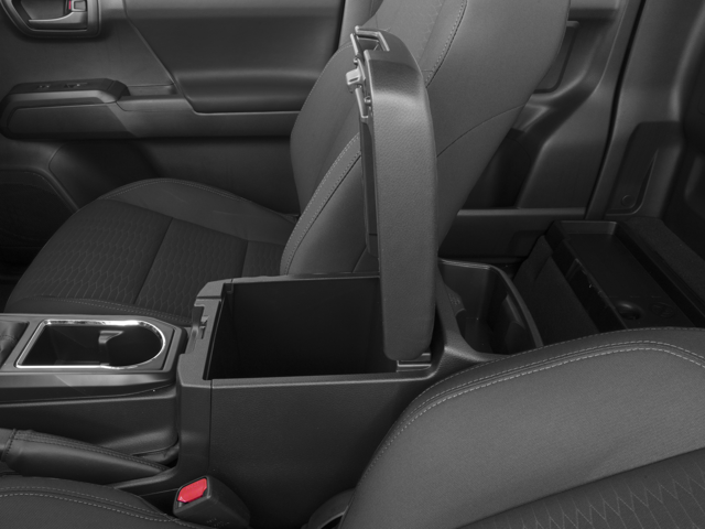 2017 Toyota Tacoma SR Access Cab 6' Bed I4 4x2 AT