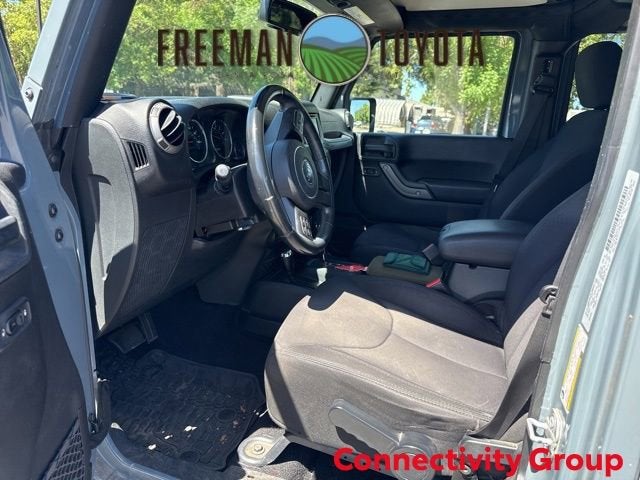 2015 Jeep Wrangler Unlimited 4WD 4dr Sport