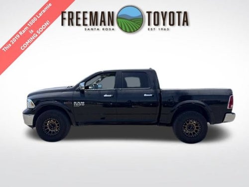 2019 RAM 1500 Classic Laramie 4x4 Crew Cab 5'7 Box