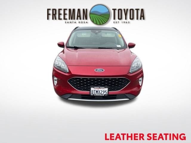 2020 Ford Escape Titanium Hybrid FWD