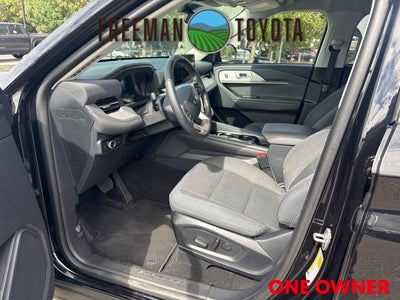 2025 Ford Explorer Active RWD