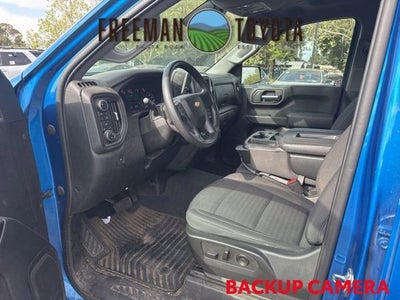 2022 Chevrolet Silverado 1500 4WD Crew Cab 147 Custom