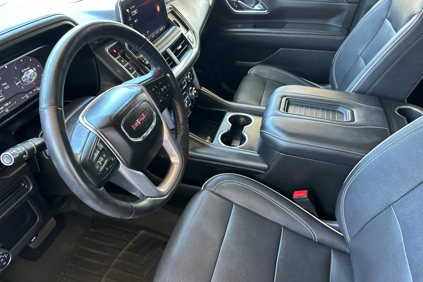 2022 GMC Yukon 4WD 4dr SLT