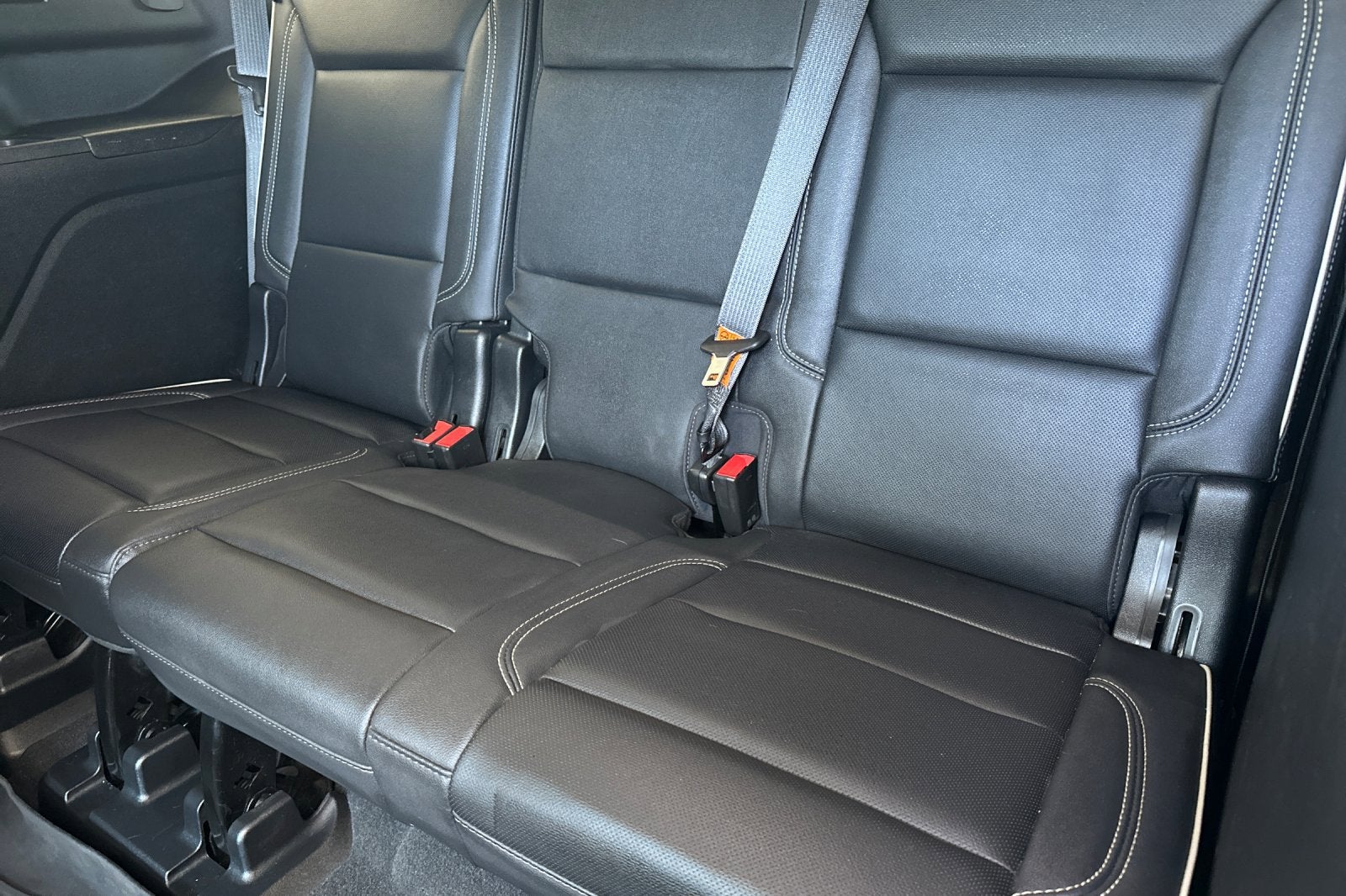2022 GMC Yukon 4WD 4dr SLT