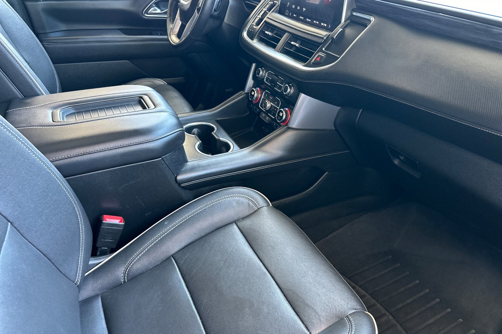 2022 GMC Yukon 4WD 4dr SLT