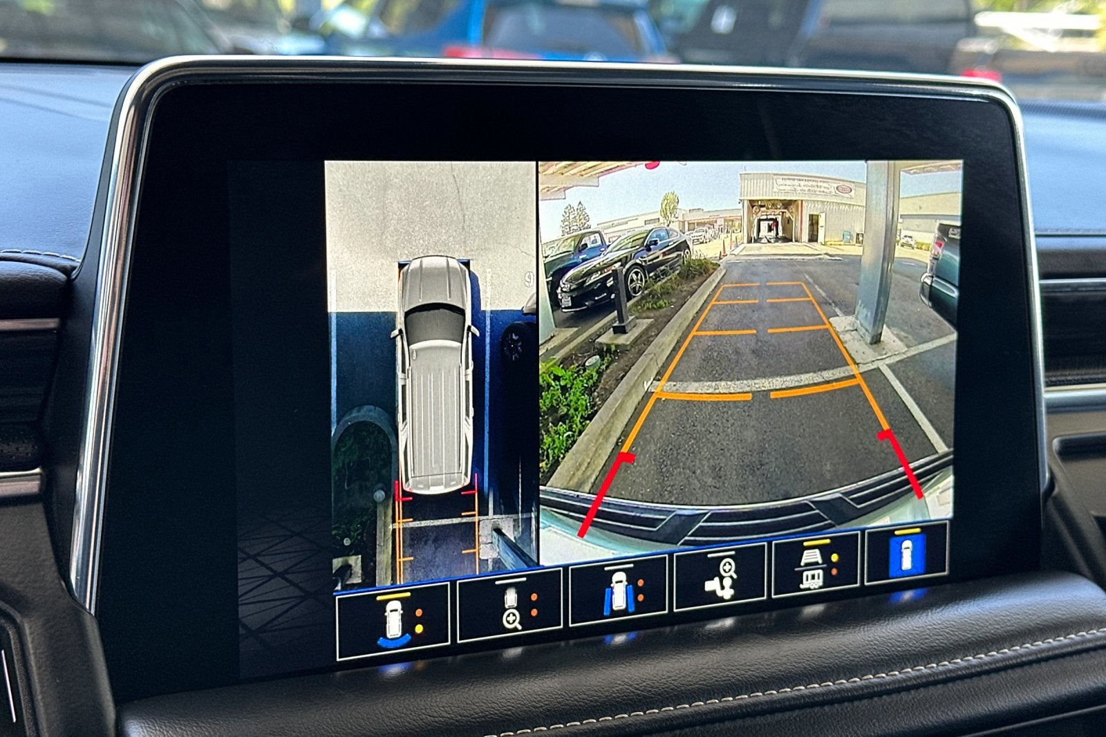 2022 GMC Yukon 4WD 4dr SLT