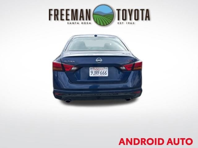 2024 Nissan Altima 2.5 SR Sedan