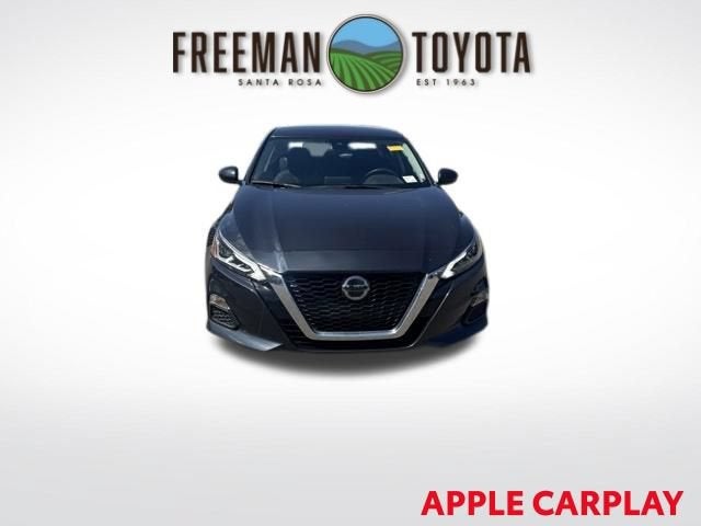 2022 Nissan Altima 2.5 SV Sedan