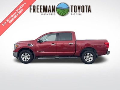 2017 Nissan Titan 4x4 Crew Cab SV