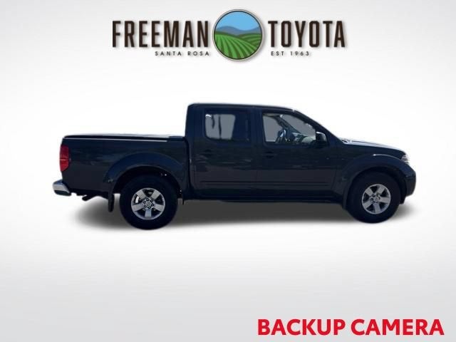 2013 Nissan Frontier 2WD Crew Cab SWB Auto SV