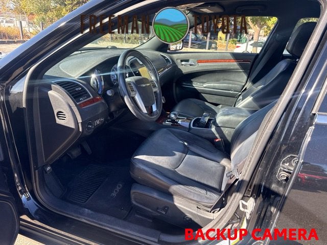 2013 Chrysler 300 4dr Sdn RWD