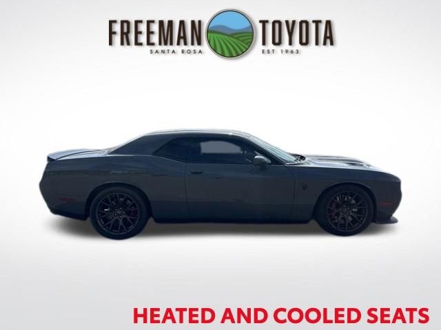 2017 Dodge Challenger SRT Hellcat Coupe