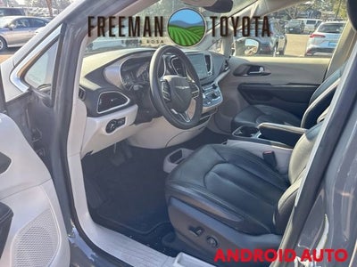2022 Chrysler Pacifica Touring L FWD