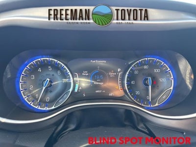 2022 Chrysler Pacifica Touring L FWD