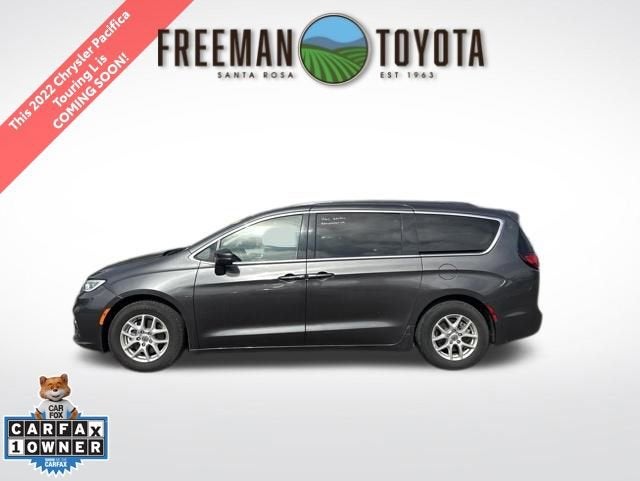 2022 Chrysler Pacifica Touring L FWD