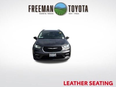 2022 Chrysler Pacifica Touring L FWD