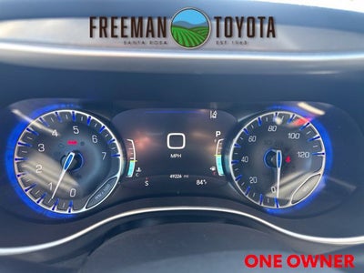 2023 Chrysler Pacifica Touring L FWD
