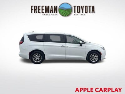 2023 Chrysler Voyager LX FWD