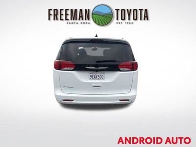 2023 Chrysler Voyager LX FWD