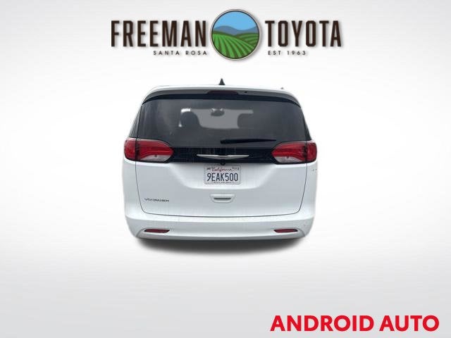 2023 Chrysler Voyager LX FWD