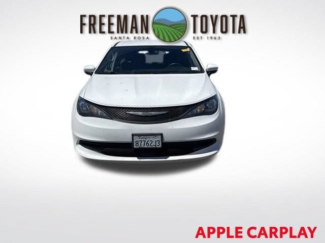 2021 Chrysler Voyager LX FWD