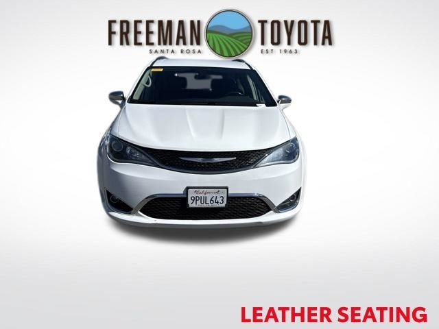 2019 Chrysler Pacifica Limited FWD