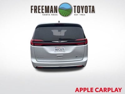 2023 Chrysler Pacifica Hybrid Touring L FWD