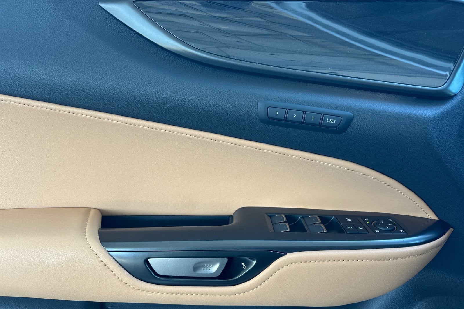2026 Lexus NX NX 350h Premium AWD