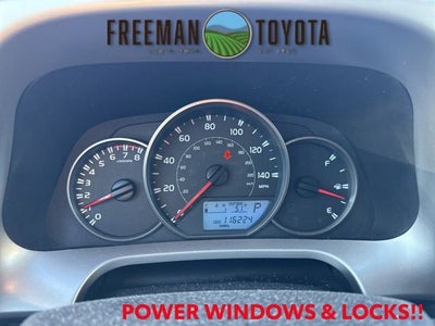 2016 Toyota RAV4 AWD 4dr LE