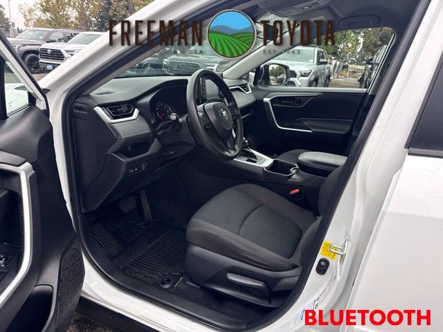 2022 Toyota RAV4 LE AWD