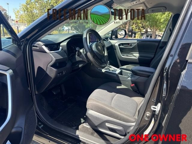 2025 Toyota RAV4 LE AWD