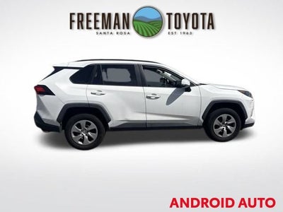 2020 Toyota RAV4 LE FWD