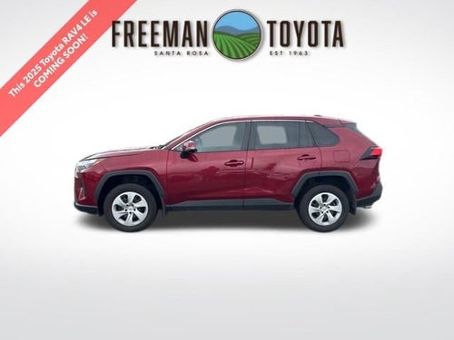 2025 Toyota RAV4 LE FWD