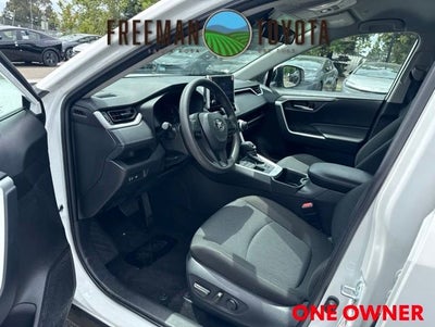 2025 Toyota RAV4 XLE AWD