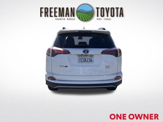 2017 Toyota RAV4 XLE AWD