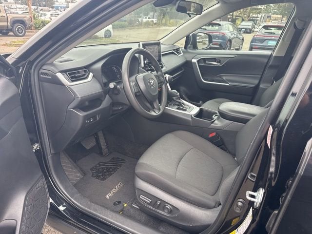 2024 Toyota RAV4 XLE FWD