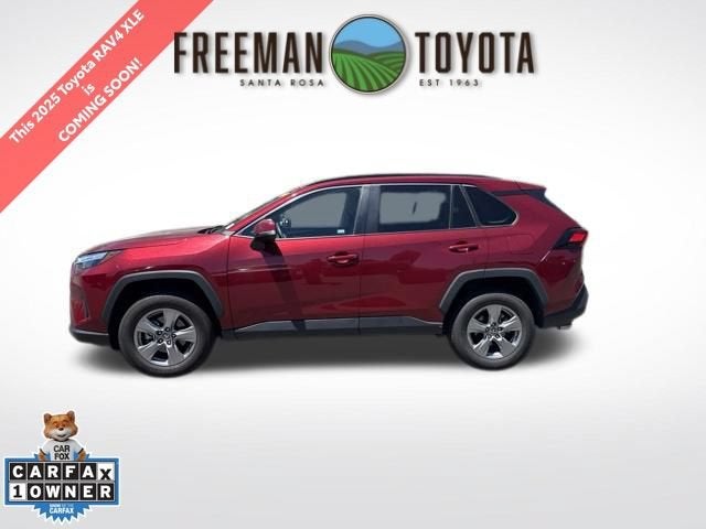 2025 Toyota RAV4 XLE FWD