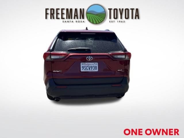 2025 Toyota RAV4 XLE FWD