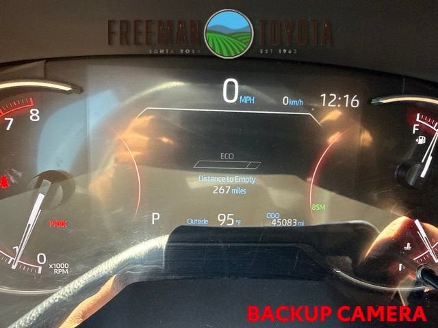 2025 Toyota RAV4 XLE FWD
