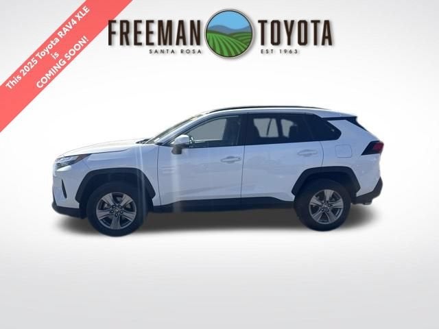 2025 Toyota RAV4 XLE FWD