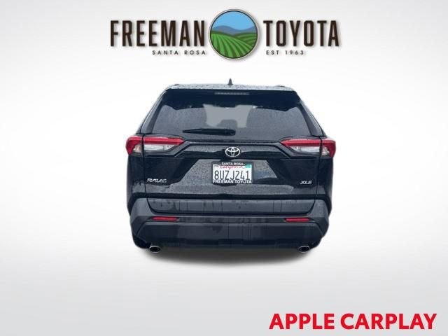 2021 Toyota RAV4 XLE FWD