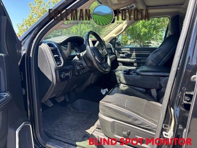 2020 RAM 2500 Laramie 4x4 Crew Cab 8' Box