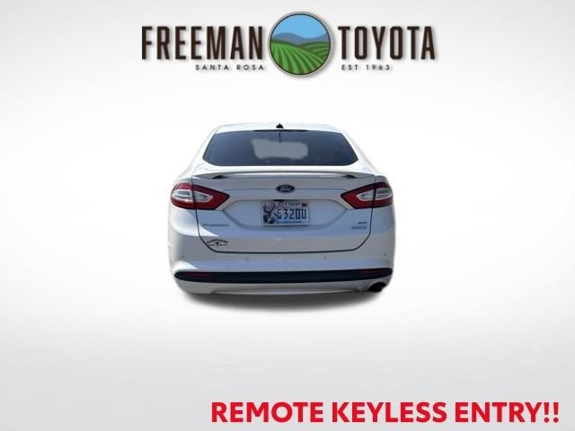 2016 Ford Fusion 4dr Sdn SE FWD