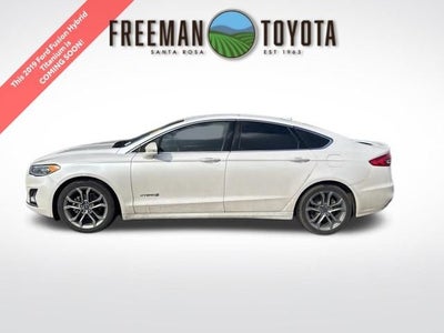 2019 Ford Fusion Hybrid Titanium FWD