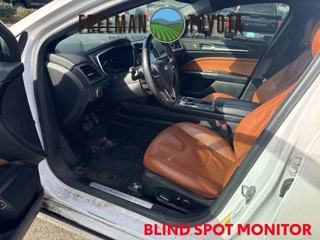 2019 Ford Fusion Hybrid Titanium FWD